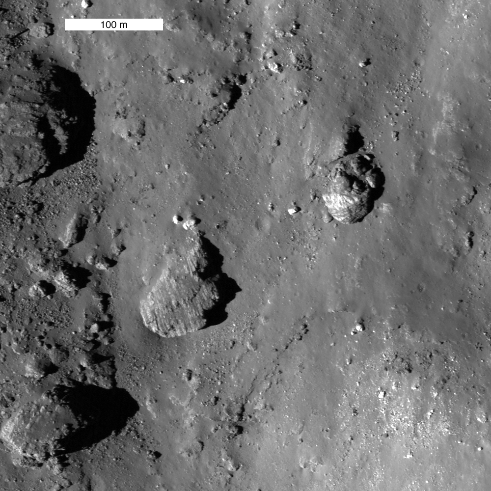Striated blocks in Aristarchus crater