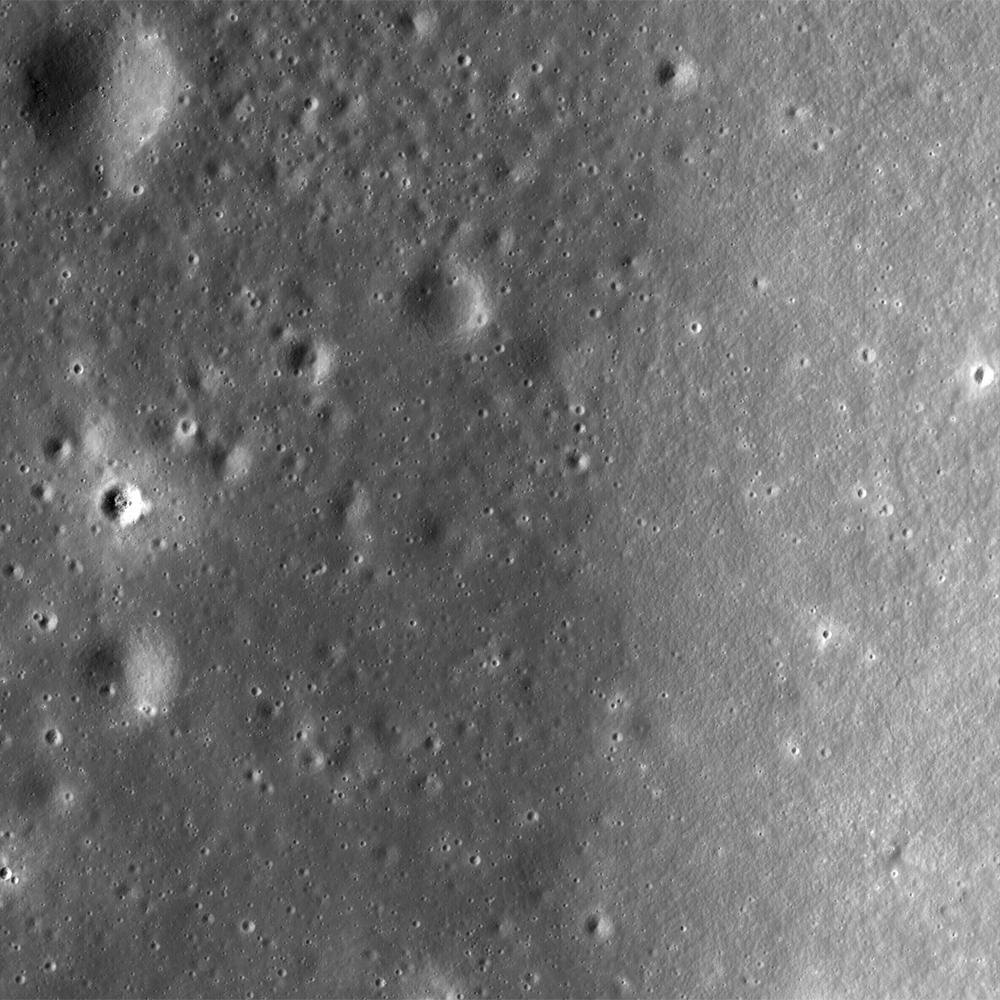 Montes Pyrenaeus meets Mare Nectaris