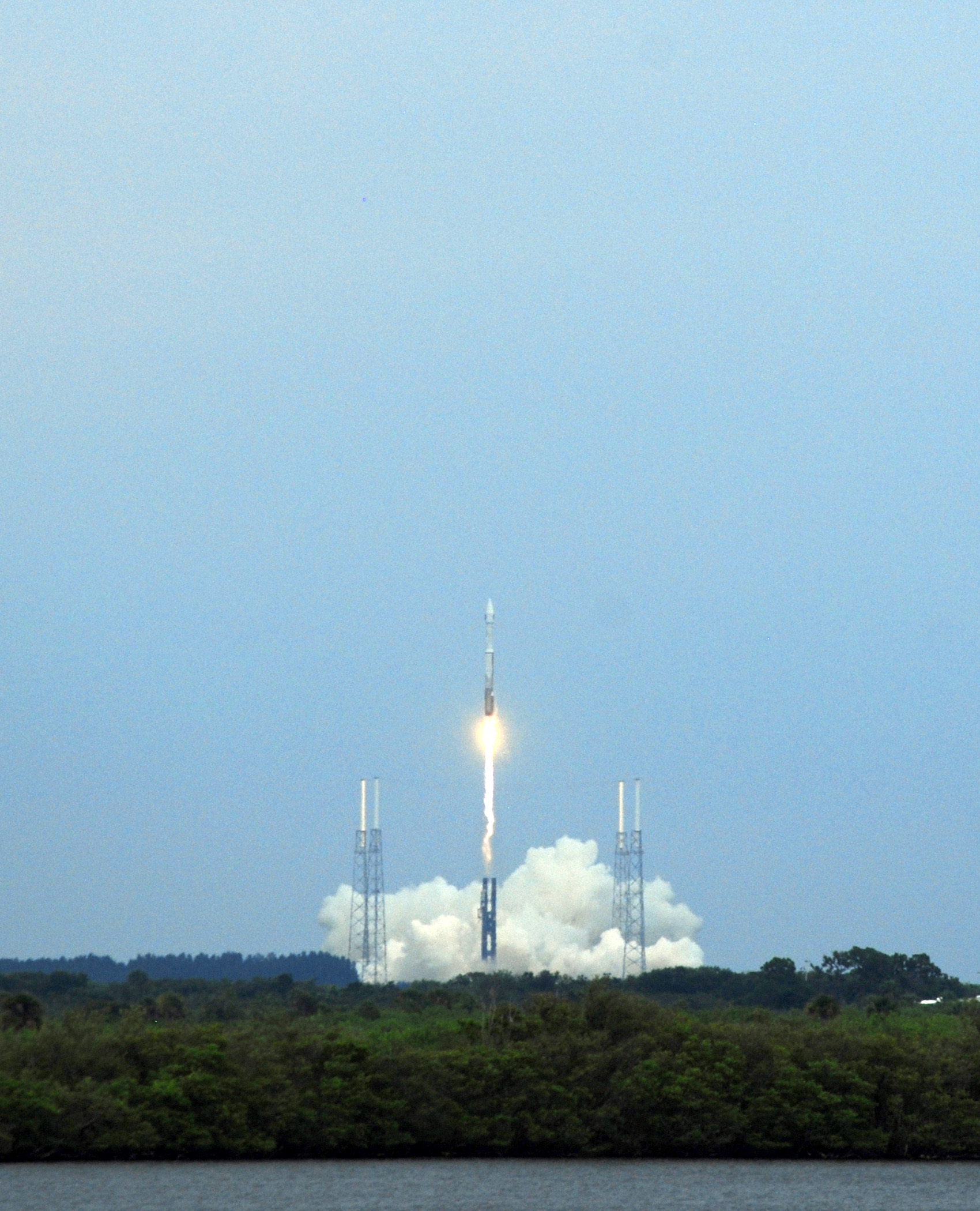 LRO Launch: View from Banana Creek